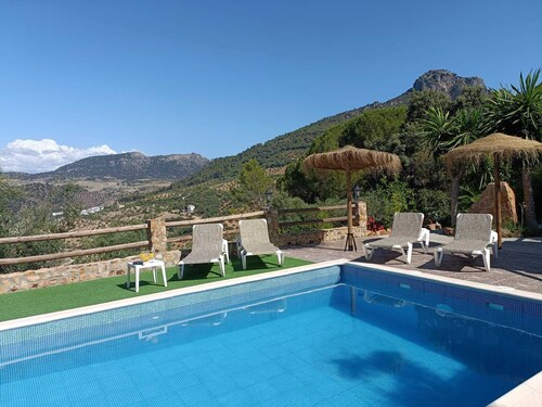 Villa Jael, Rural house with pool