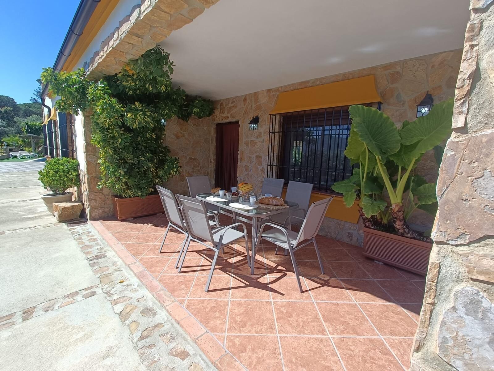 Restauration extérieure