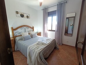 3 chambres, Wi-Fi, draps fournis