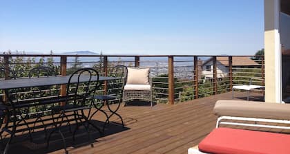 Panoramic Views of San Francisco in Berkeley Hills