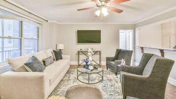 Televisión y oficina