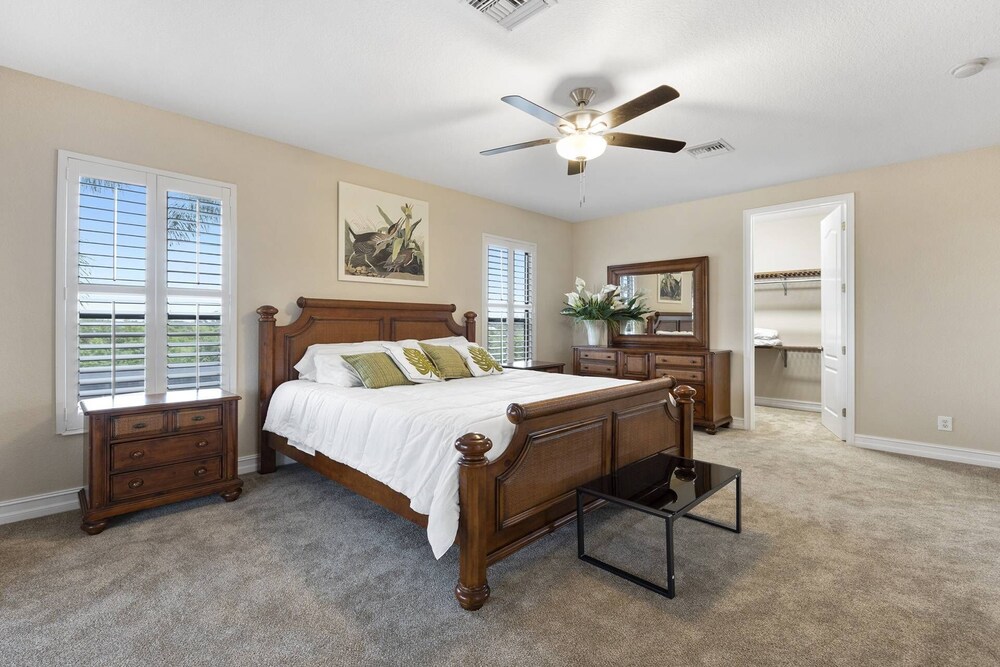 Gulf Cove Whispering Palms Booking up Fast Tropical oasis with dock