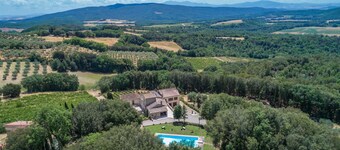 Surrounded by greenery and nature, a newly restored villa and an annex ideal for a group up to 14 pe