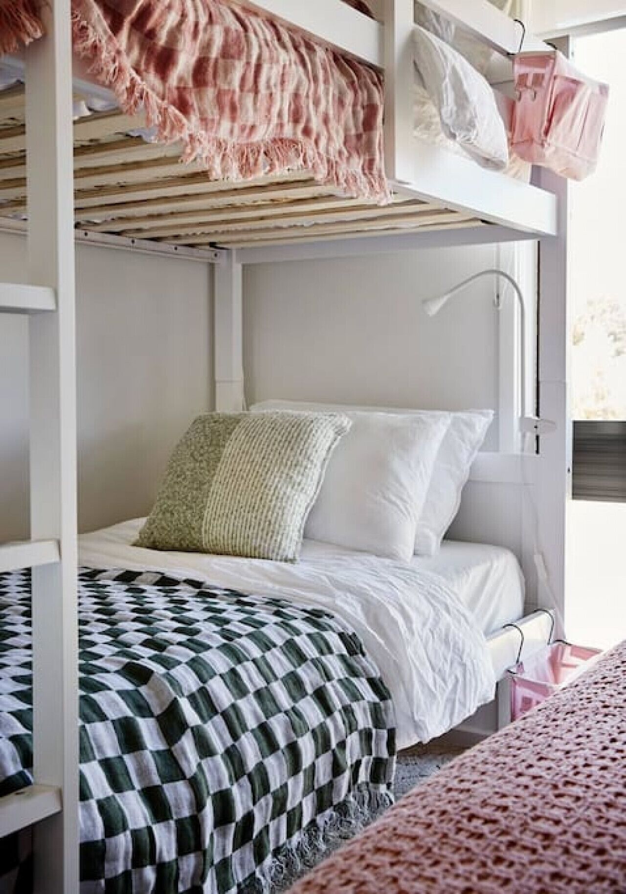 3 Schlafzimmer, Schreibtisch, Bügeleisen/Bügelbrett, kostenloses WLAN