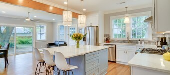 Relaxing Baton Rouge Retreat with Patio!