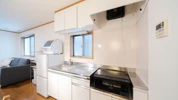 Basic Apartment | Private kitchen | Electric kettle