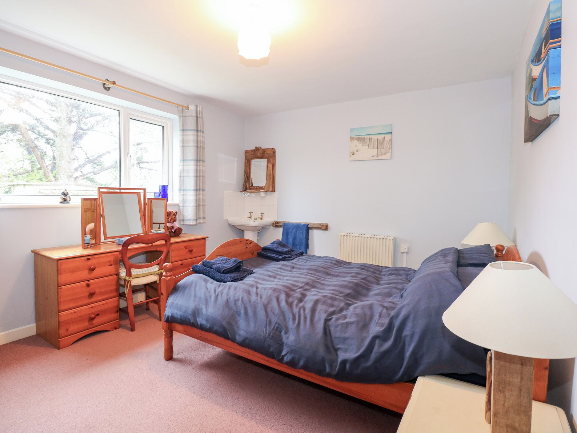 Cottage | 2 bedrooms, individually decorated, individually furnished, free WiFi