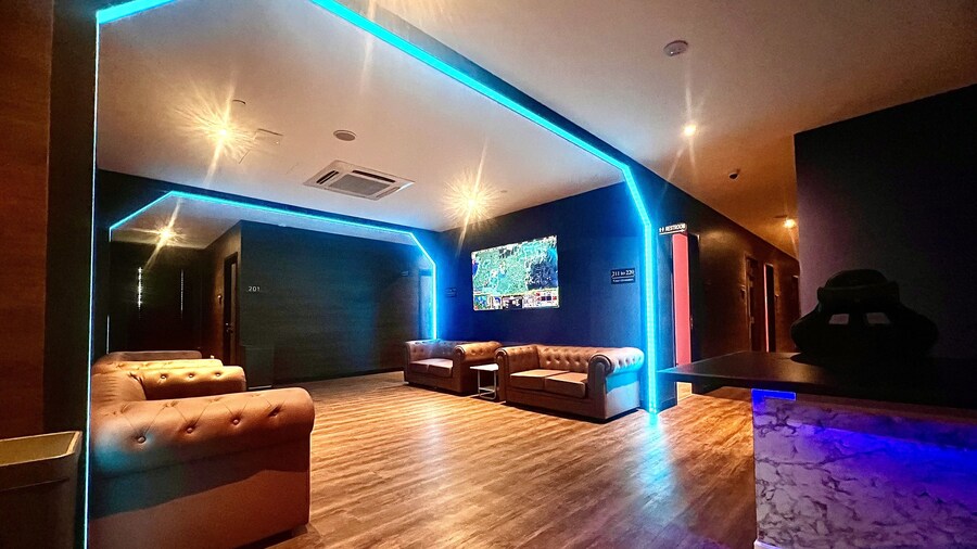 Arena eSports at Orchard