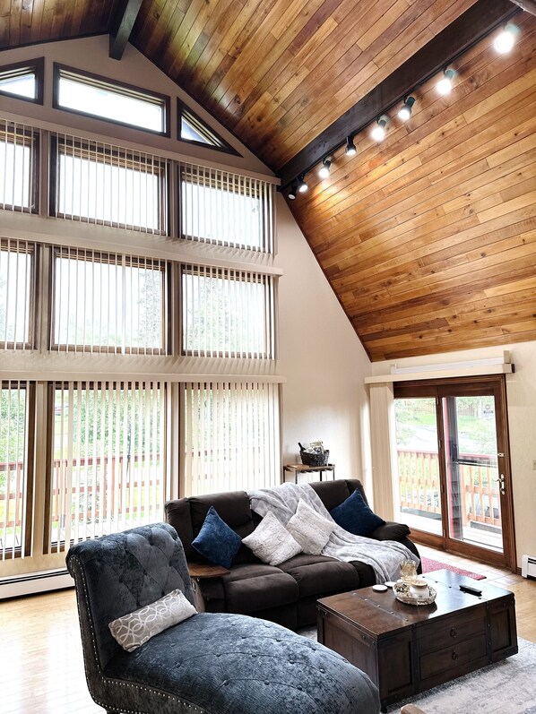 Smart TV, videojuegos y libros