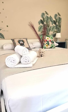 1 habitación, minibar con artículos gratuitos y escritorio