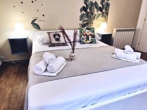 コンフォート ルーム | 1 室のベッドルーム、ミニバー (無料)、デスク、防音設備