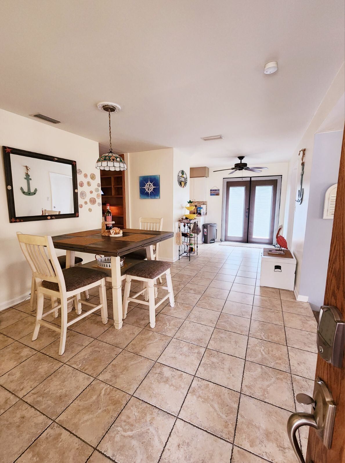 Homestay Vaca! 25% off LTR. 3 Bdr with work space. Pet Friendly!!