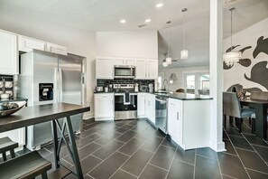 House, Accessible | 3 bedrooms - Vibe House Message Now for Summer Special (Jacksonville)