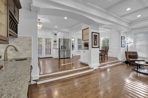 House, Accessible | 6 bedrooms - Buckhead Dream Message Now for Summer Special (Atlanta)