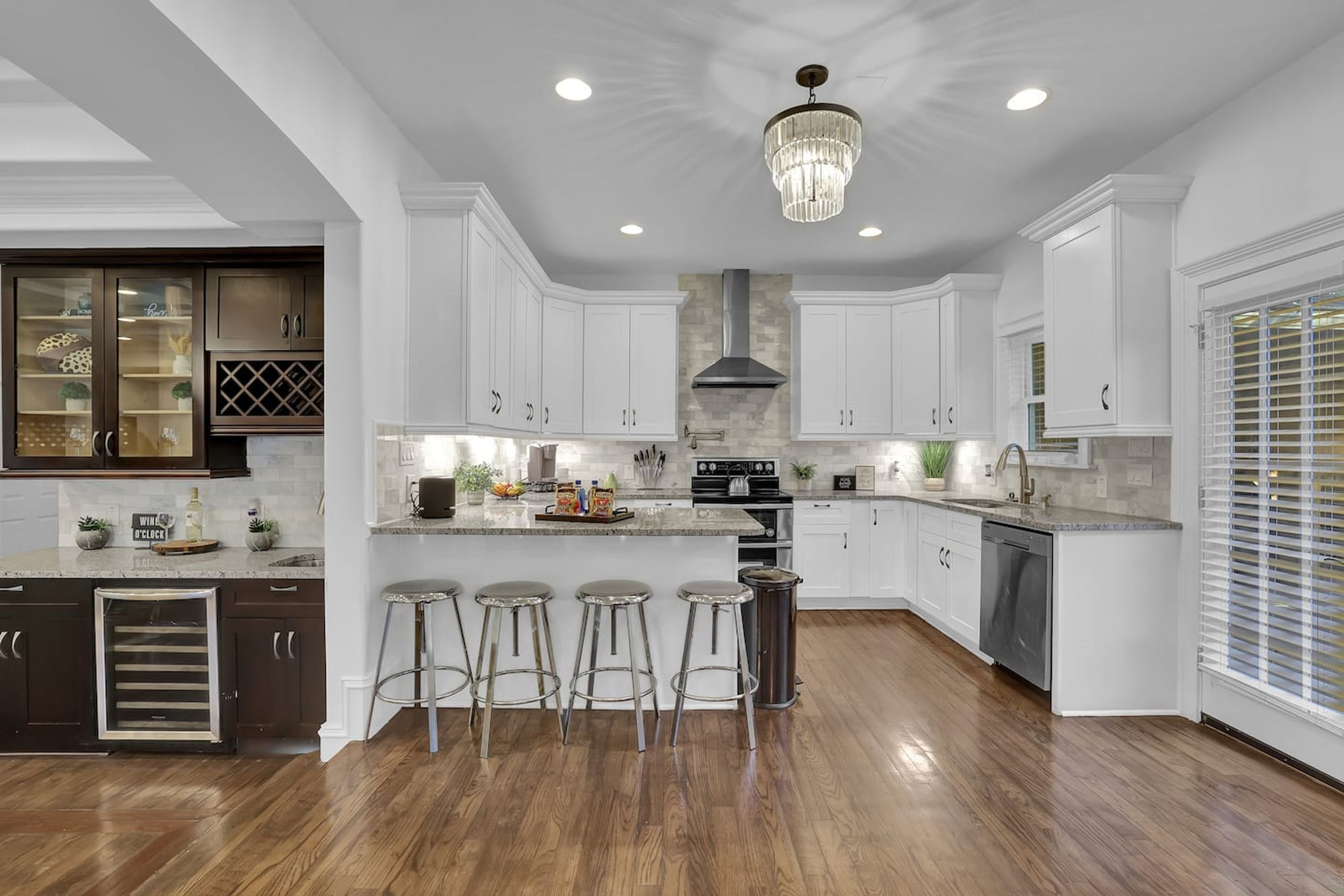 House, Accessible | 6 bedrooms, desk
