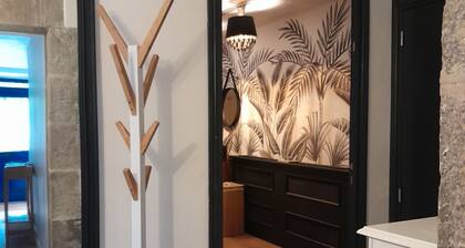 Love-Room avec jacuzzi intérieur et patio à 15 mn des plages