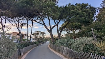 Enceinte de lâhĂ©bergement