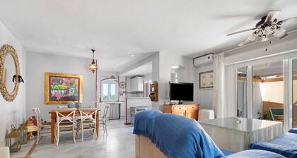 Appartement 'Magnifico Piso En La Playa' avec vue sur la mer, terrasse privée et Wi-Fi