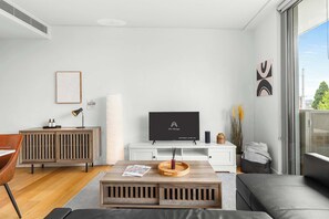 TV, offices