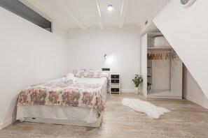 2 chambres, fer et planche Ă repasser, Wi-Fi gratuit, draps fournis