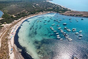 Beach nearby - Villa "Dimora Delle Riserve Naturali" near the beach with private garden & WLAN (Torre Colimena)