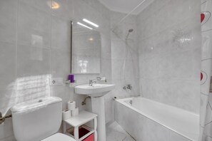 Kylpyamme, hiustenkuivaaja