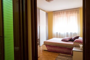 2 Schlafzimmer, Bügeleisen/Bügelbrett, kostenloses WLAN, Bettwäsche