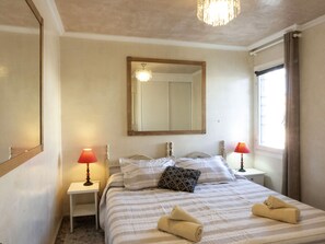 2 chambres, Wi-Fi gratuit, draps fournis