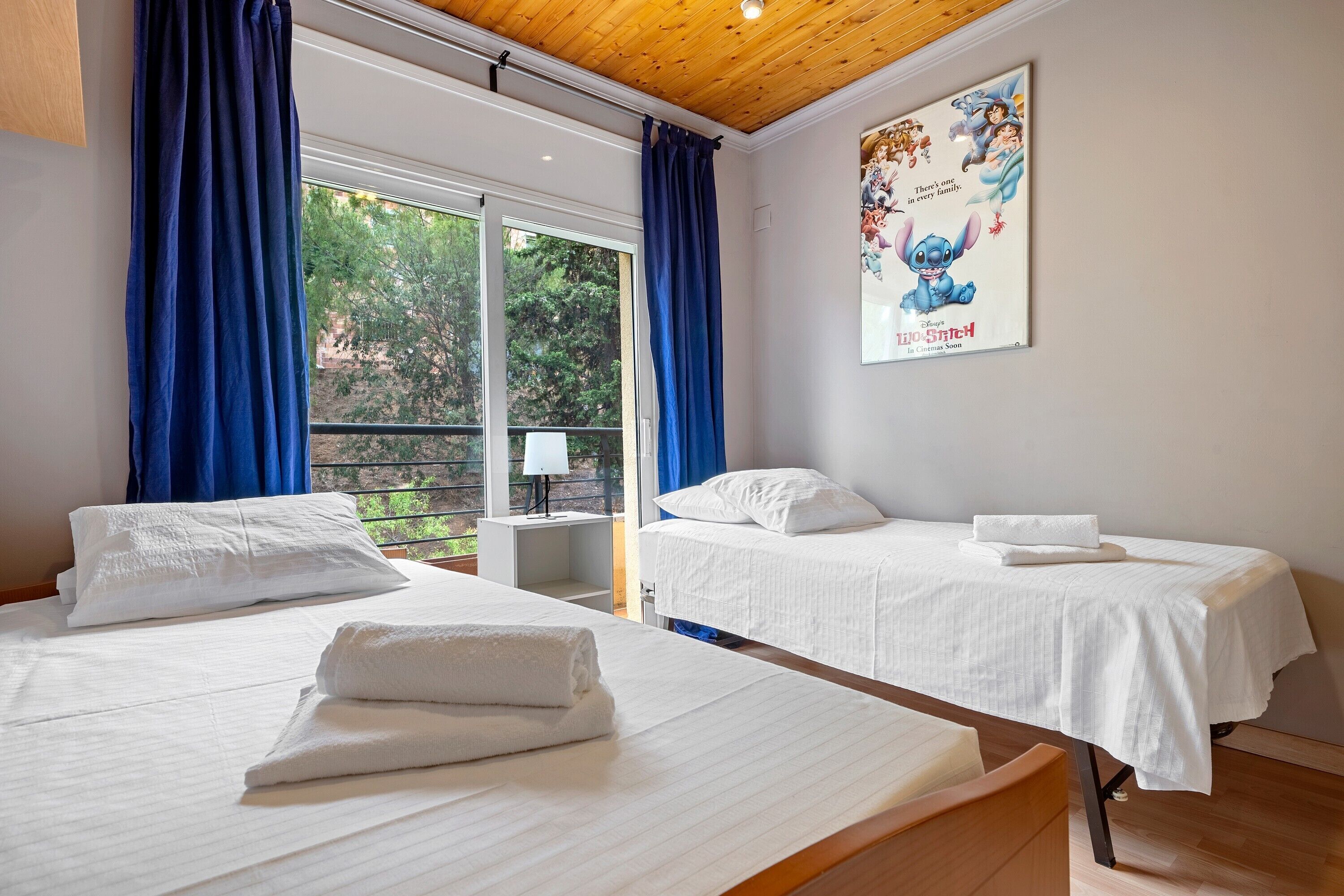 3 slaapkamers, een bureau, gratis wifi, beddengoed