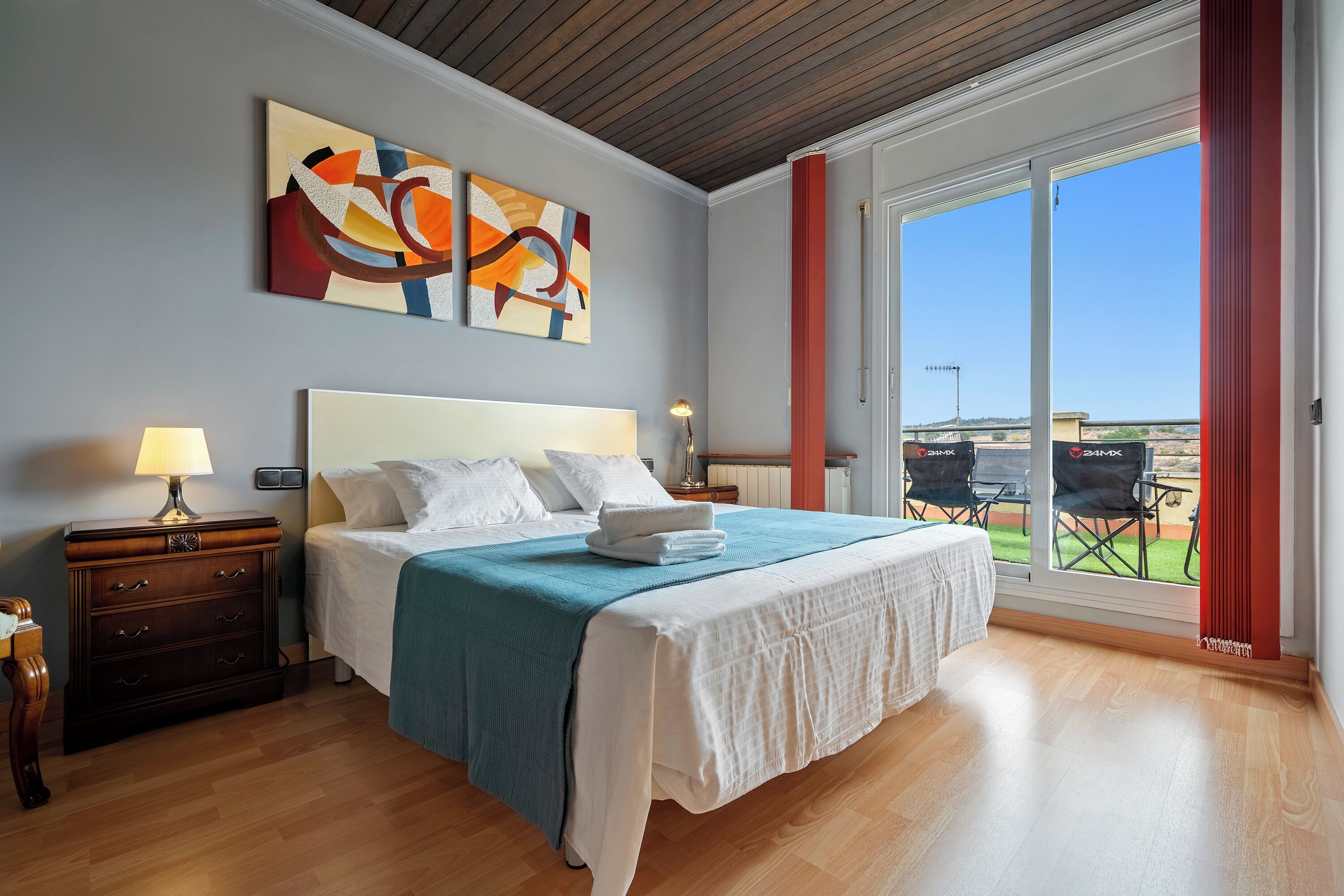 3 habitaciones, wifi gratis y ropa de cama 