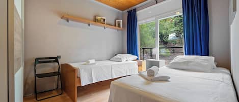 3 chambres, accĂšs au Wi-Fi (inclus), literie fournie