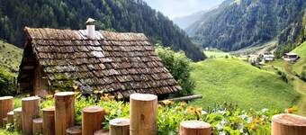 Apartment 'Herrischner 2' with mountain views, private terrace and Wi-Fi