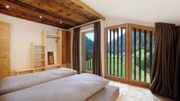 2 bedrooms, free WiFi, bed sheets