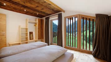 2 bedrooms, free WiFi, bed sheets