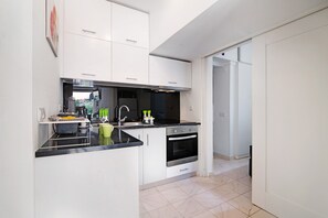 Fridge, microwave, stovetop, toaster