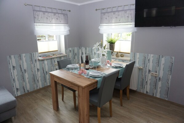 تناول الطعام