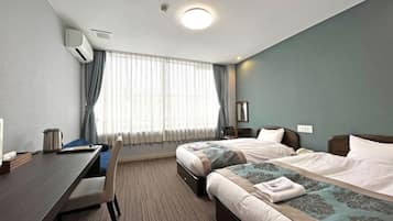 1 bedroom, desk, free WiFi, bed sheets