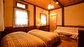 3 bedrooms, desk, free WiFi, bed sheets