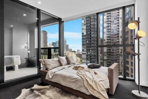 1 habitación, tabla de planchar con plancha, wifi y ropa de cama 