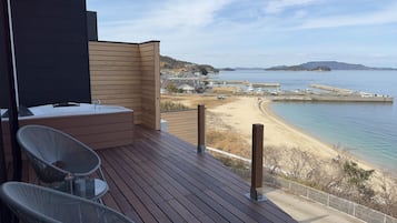 Bañera de hidromasaje exterior