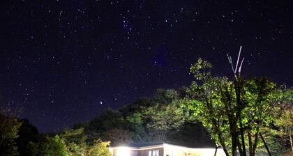 Starry Mikuni Lodge / Nitagun Shimane
