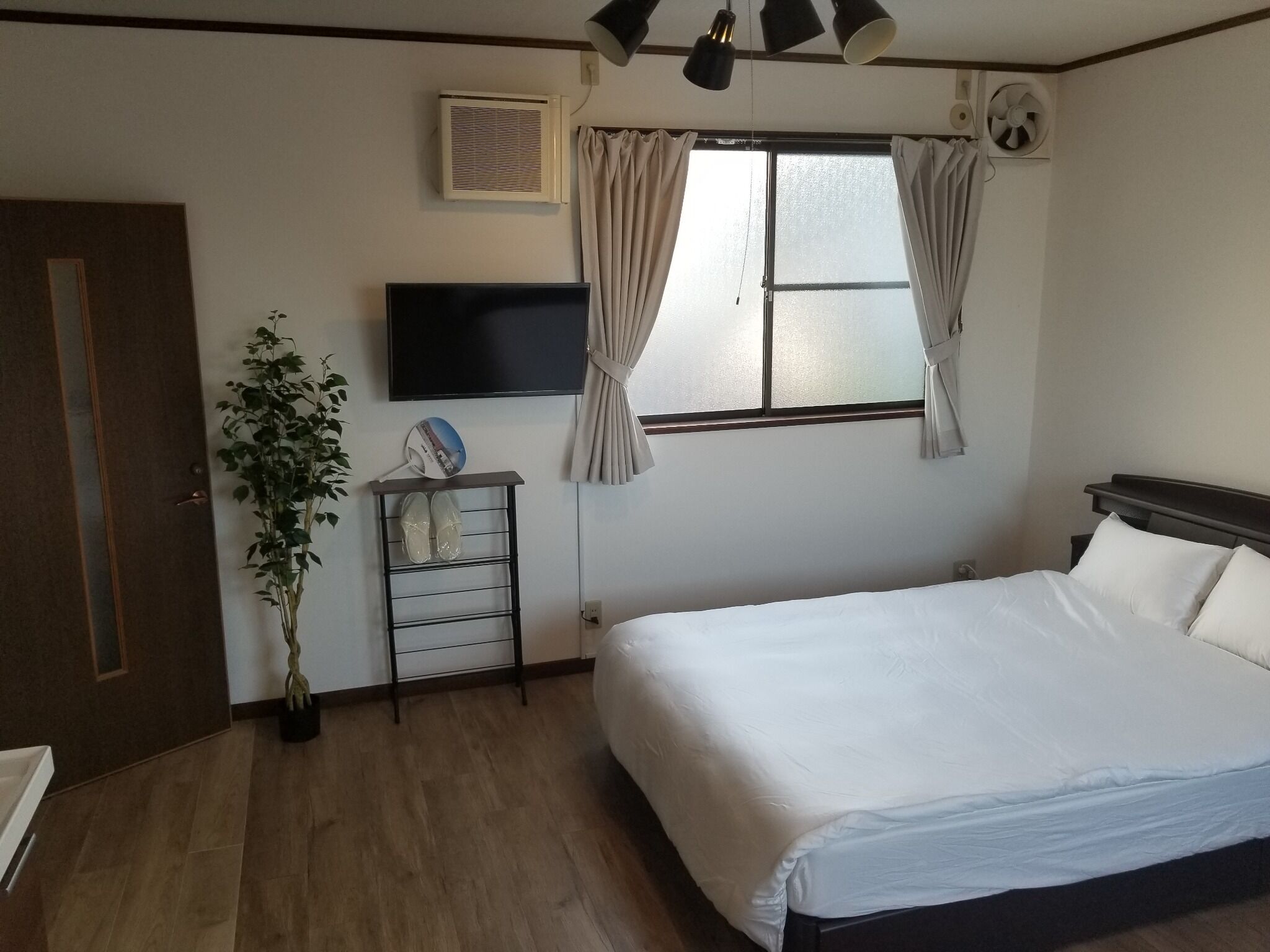 2 bedrooms, desk, free WiFi, bed sheets - Whole apartment with spacious room close to beach / Yasugi Shimane (Yasugi)