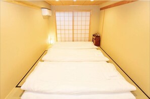 2 Schlafzimmer, Schreibtisch, kostenloses WLAN, Bettwäsche