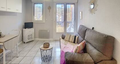 Studio avec balcon - Wifi et animaux acceptés