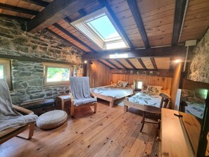 3 chambres, accès au Wi-Fi (inclus)