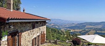 Cozy cottage in the heart of Pilat with stunning views