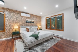 4 chambres, fer et planche à repasser, lit parapluie, Wi-Fi gratuit