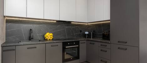 Frigorífic, forn, placa de cuina i rentaplats