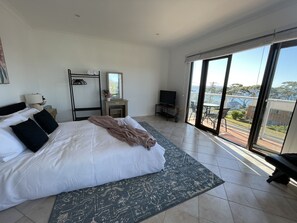4 Schlafzimmer, Schreibtisch, kostenloses WLAN, Bettwäsche