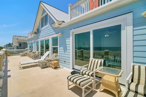Oceanfront Mega Estate | Private Pool, Sleeps 25, Game Rooms & Decks